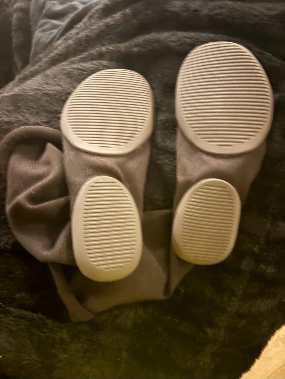 Unisex Yeezy Pods